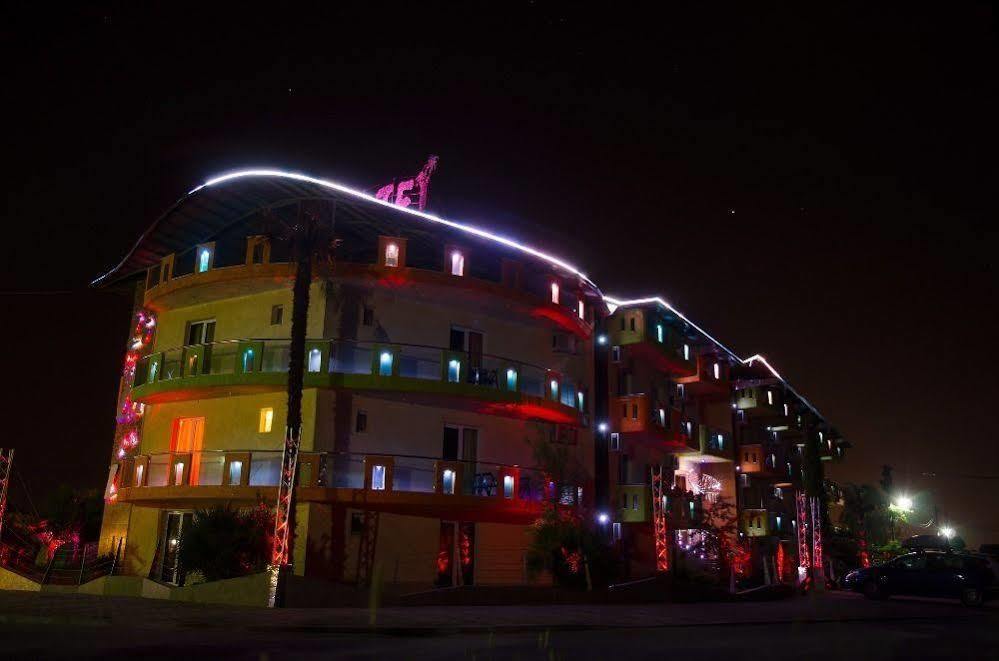 Lilalo Ηotel Paralía Extérieur photo